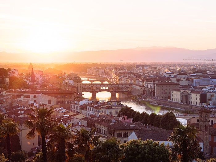Florence | Luxury Italy Travel Agent loon image high 3 min . Luxury Italy Travel Agent
